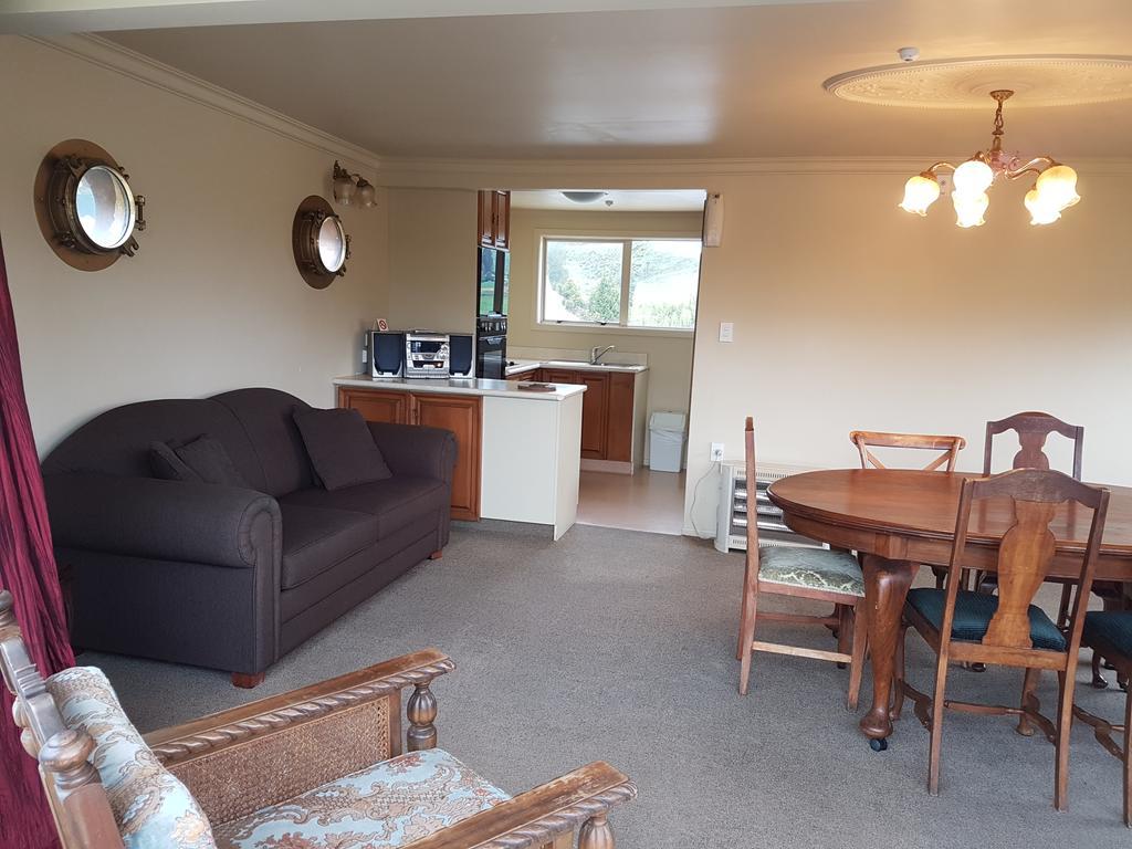 Woodlyn Park Motel Waitomo Caves Exterior photo