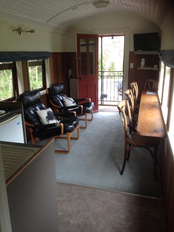 Woodlyn Park Motel Waitomo Caves Exterior photo