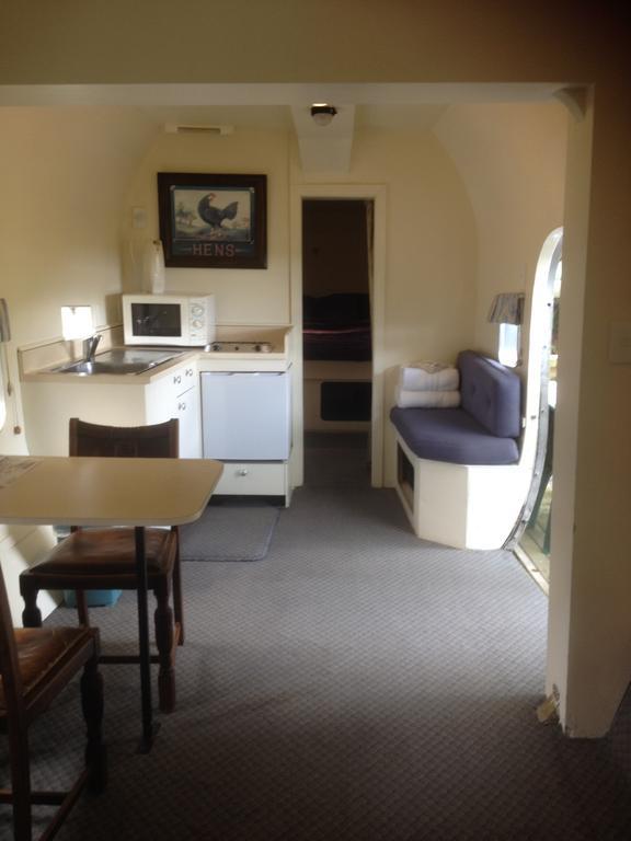 Woodlyn Park Motel Waitomo Caves Exterior photo
